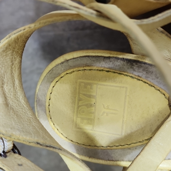 FRYE heeled sandle size 9 - Picture 3 of 9